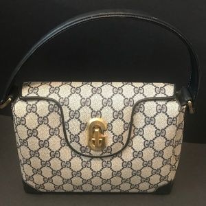 GUCCI Vintage GG Monogram bag with gold buckle